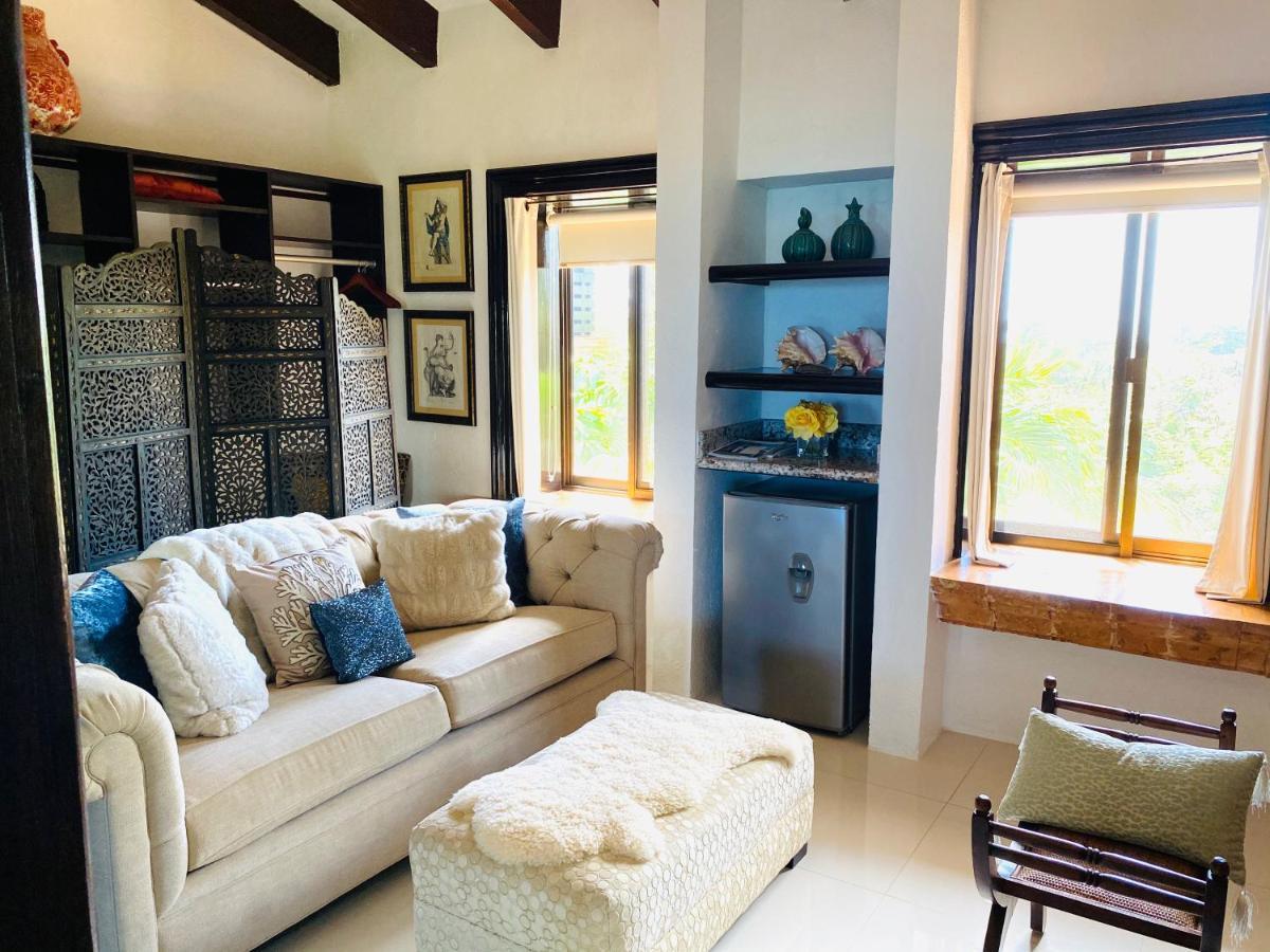 Villa Albatros Oceanfront Luxury Hotelzone 칸쿤 외부 사진