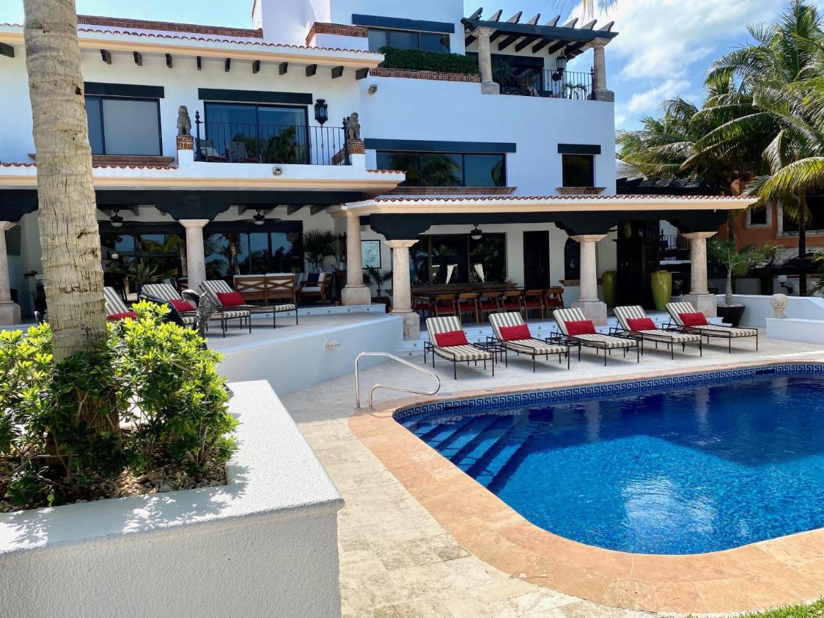Villa Albatros Oceanfront Luxury Hotelzone 칸쿤 외부 사진