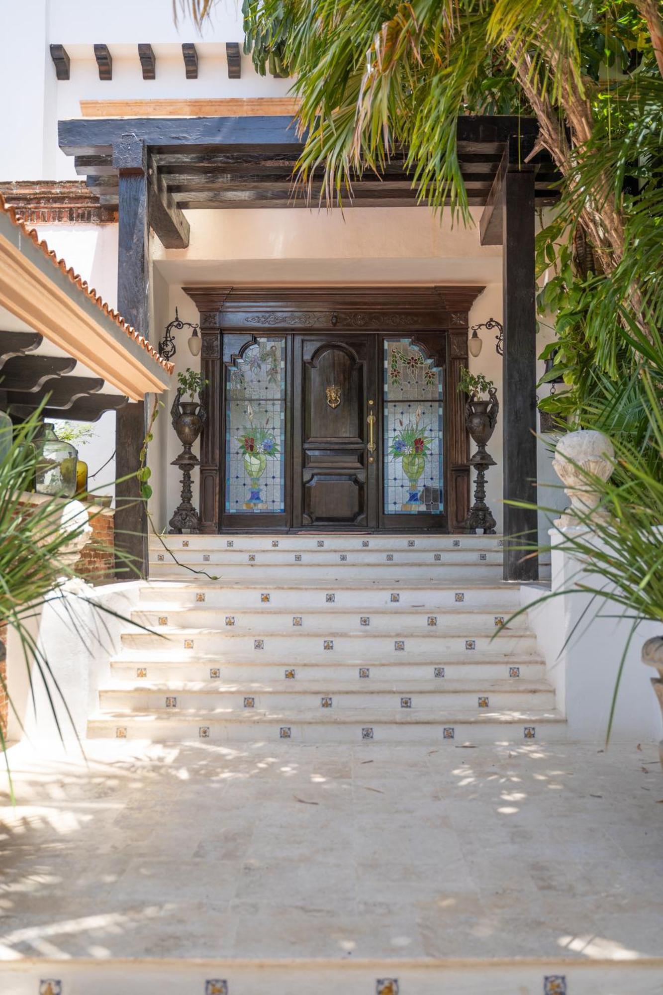 Villa Albatros Oceanfront Luxury Hotelzone 칸쿤 외부 사진